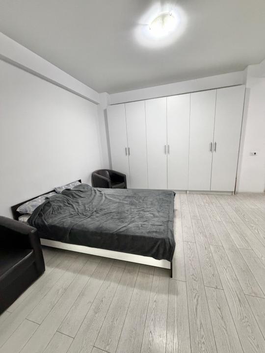 Garsoniera decomandata | mobilata | Militari Residence | etaj 2 — Militari
