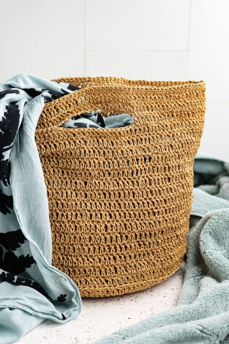## Raffia Crochet Beach Bag – Nourish and Nestle