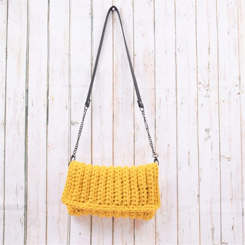 ## Rib Clutch – Hobbii Design