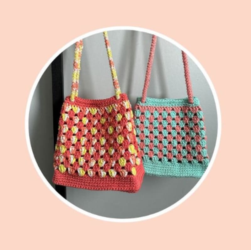 ## On-the-Go Granny Stitch Bucket Bag – Toya in Stitches