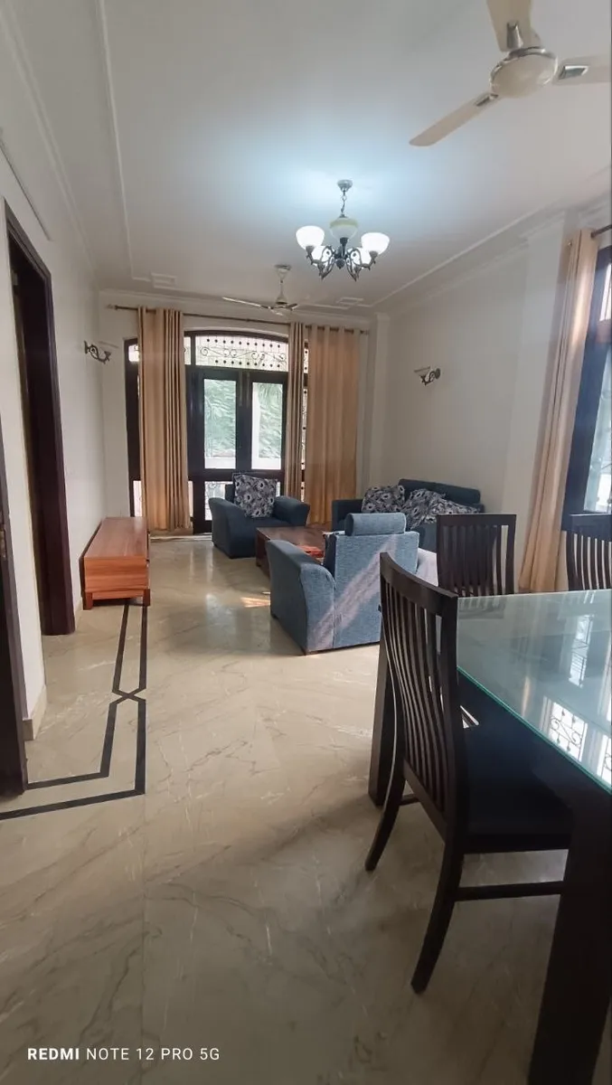 3BHK for rent in Sector 28, Gurugram photo 3