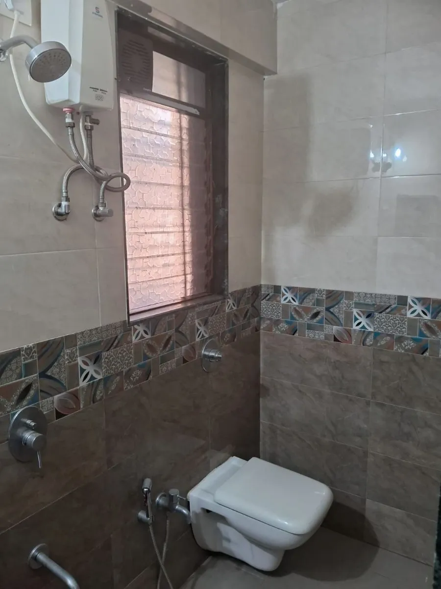 2 BHK for rent in Ghatkopar West, Mumbai photo 4