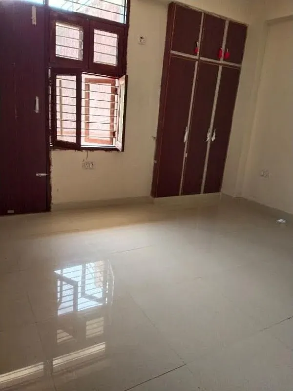 Near sector 23a , Gurugram for rent in Gurugram photo 5