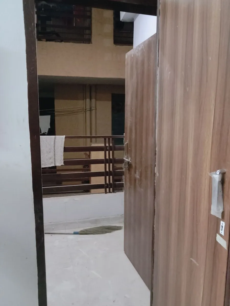 1 BHK for rent in Sector 25, Gurugram photo 1