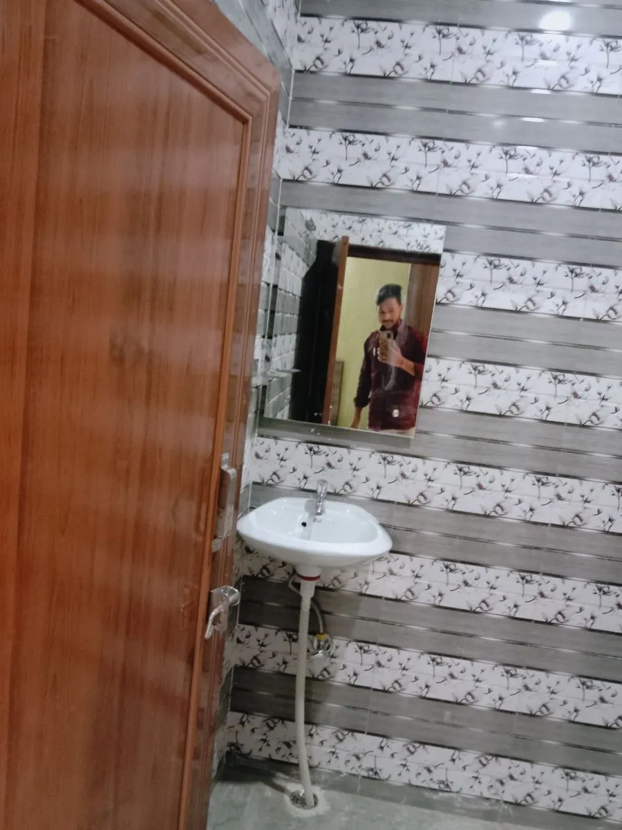 1 BHK for rent in Sector 25, Gurugram photo 3