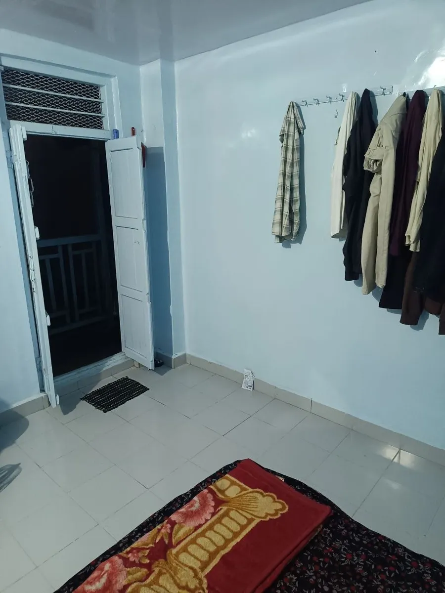 SINGLE ROOM for rent in Sadashiv Peth, Pune photo 2