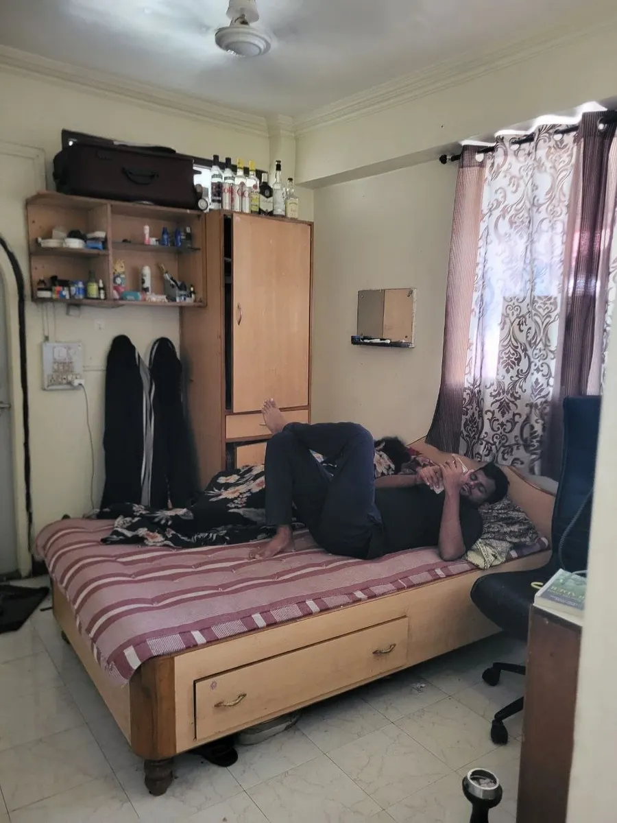 Room 🏠 for rent in Pune photo 4
