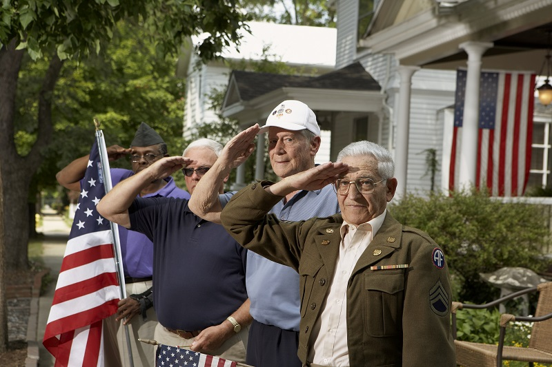 Veterans saluting in Snyder, TX