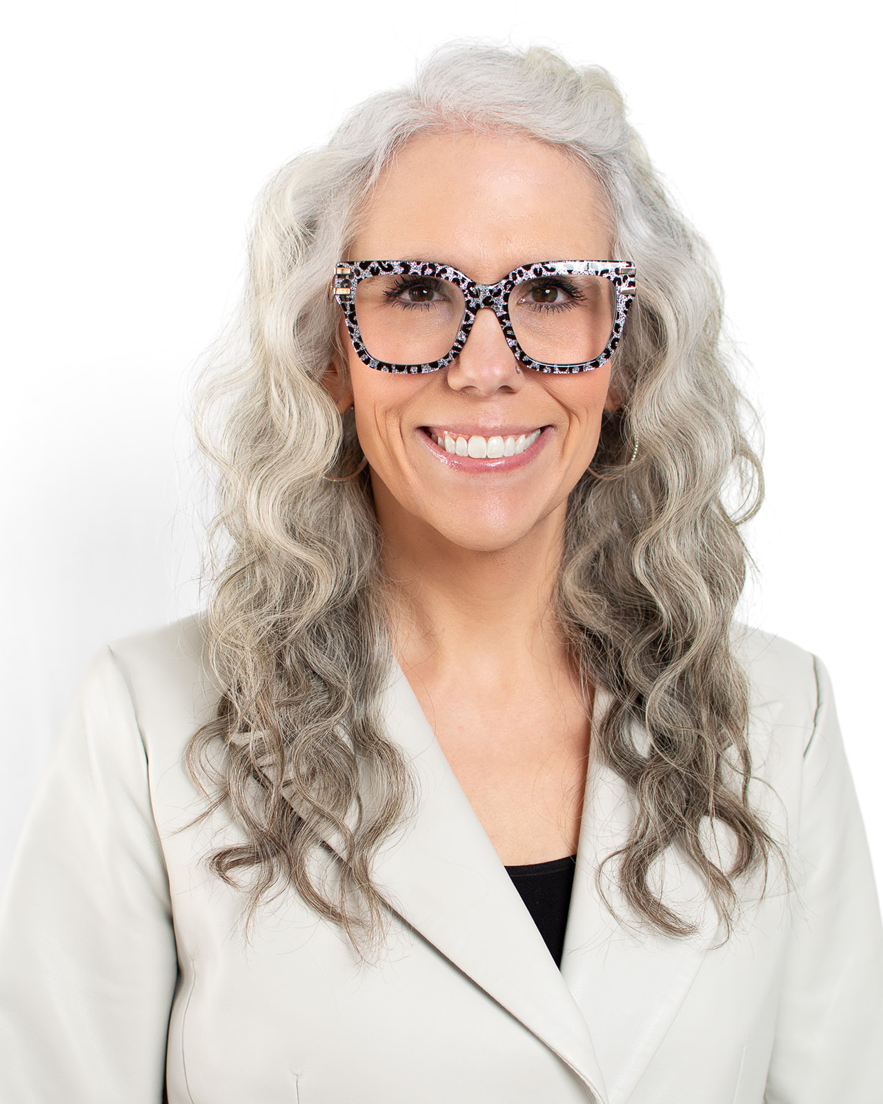 Lindsay Bennett Headshot