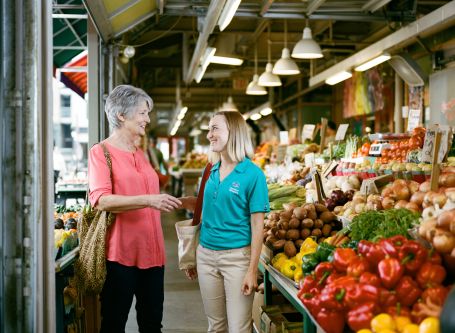 shopping caregiver assistance healthy meals senior nutrition