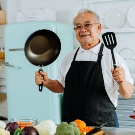 Comfort Keepers Senior in the kitchen