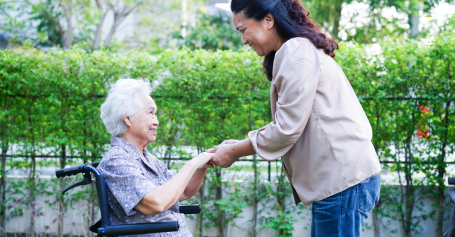 Elevating Senior Living: Comprehensive In-Home Care Solutions