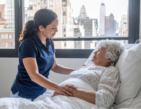 Private Home Care in Manhattan for Your Loved One
