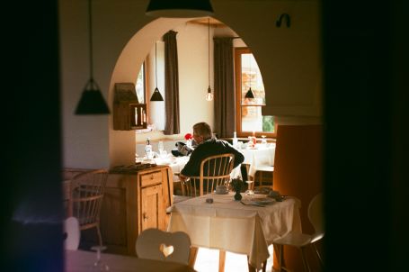 5 Signs Your Loved One in Montclair May Need Home Care Support