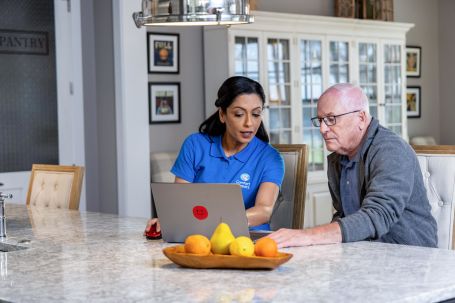 Supporting Elderly Loved Ones Facing Cognitive Decline at Home