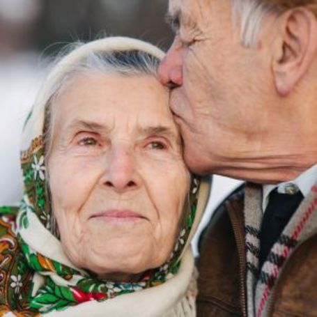 Managing Winter Blues: Mental Health Tips for Rochester, NY Seniors