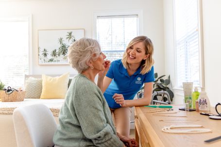 The Importance of Building Trust With Seniors in an In-Home Care Setting 