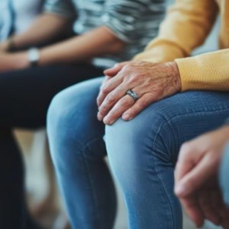 Senior Caregiver Support Groups in the Phoenix Metropolitan Area