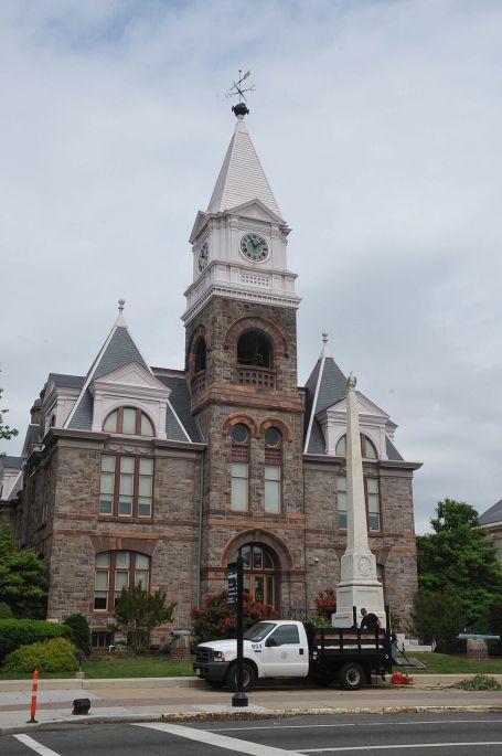 Woodbury Friends Meetinghouse historic landmark in Woodbury NJ