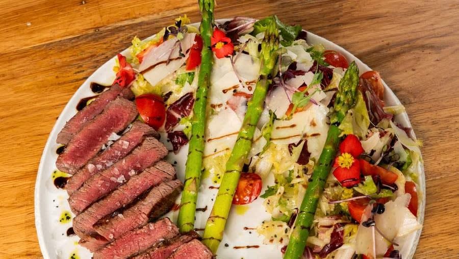 Tagliata de vită · Transylvania Steakhouse