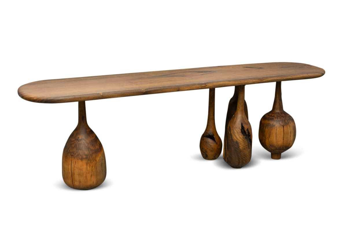 Móveis-Escultura e Biodesign no Mobiliário Autoral Brasileiro