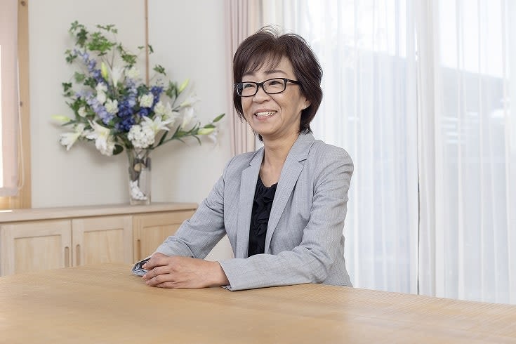 営業部課長 新幡 直美