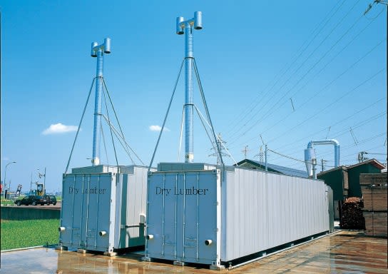 内装材は「含水率5%以下」を基準に