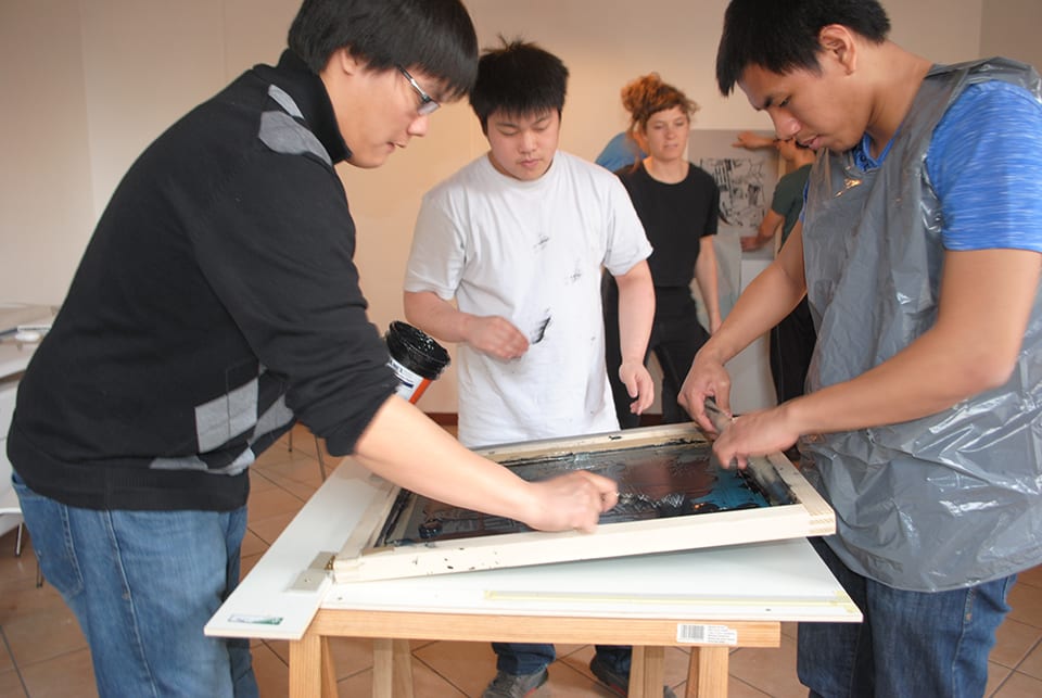 Students silkscreening