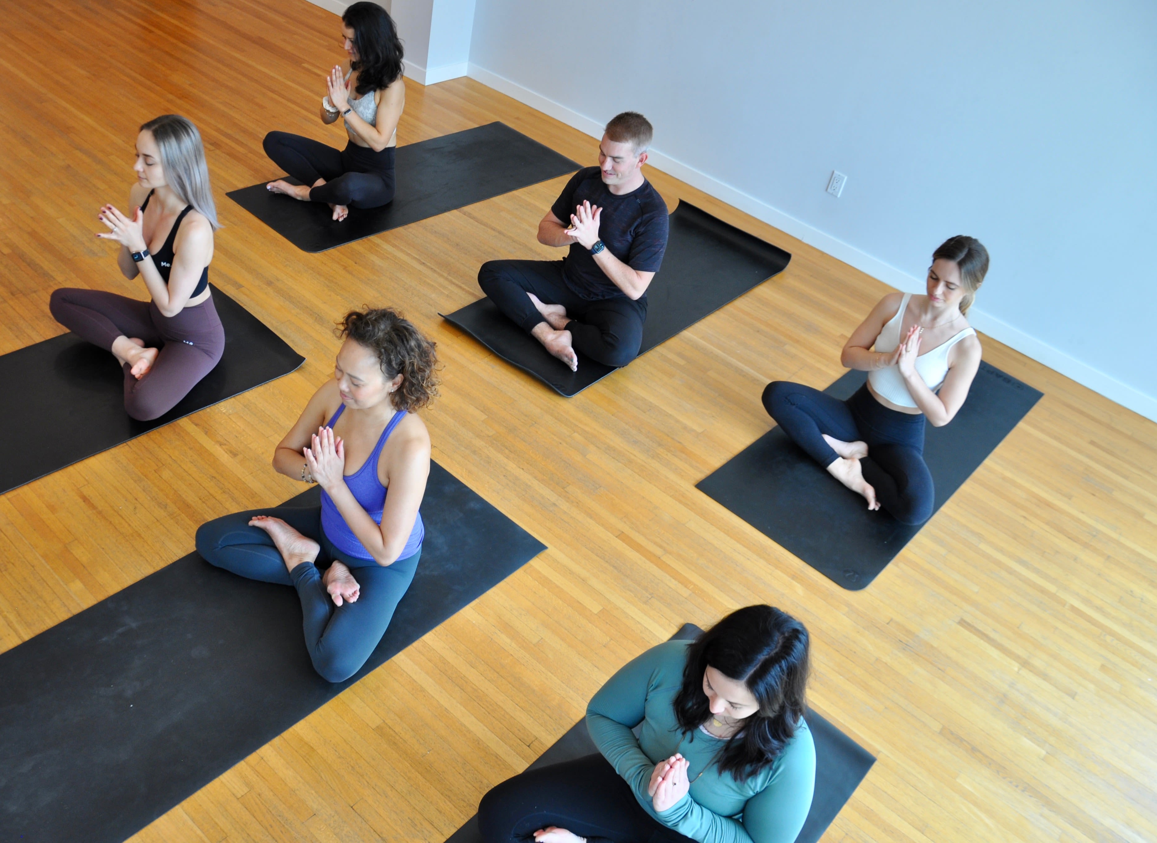 Top 10 Yoga Classes For Men in Vancouver