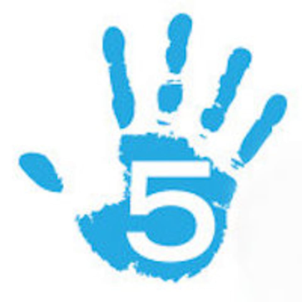 5 Point Yoga logo