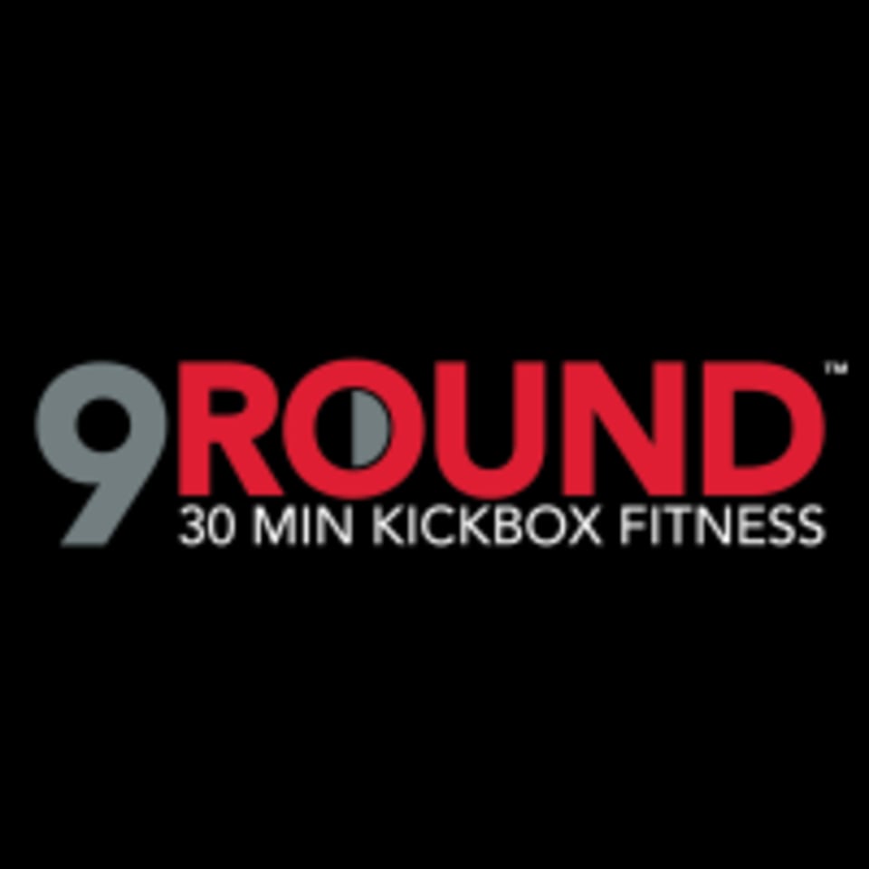 9Round Fitness logo