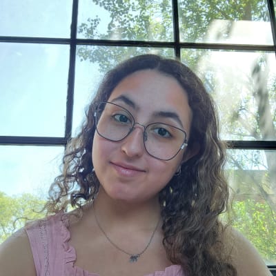 Profesor Antonella Barrera