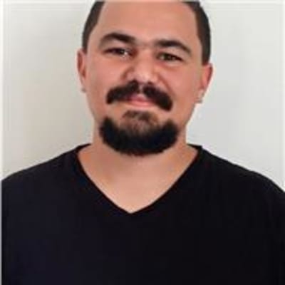 Profesor Gonzalo Guaglianone