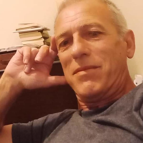 Profesor Marcelo Perroni