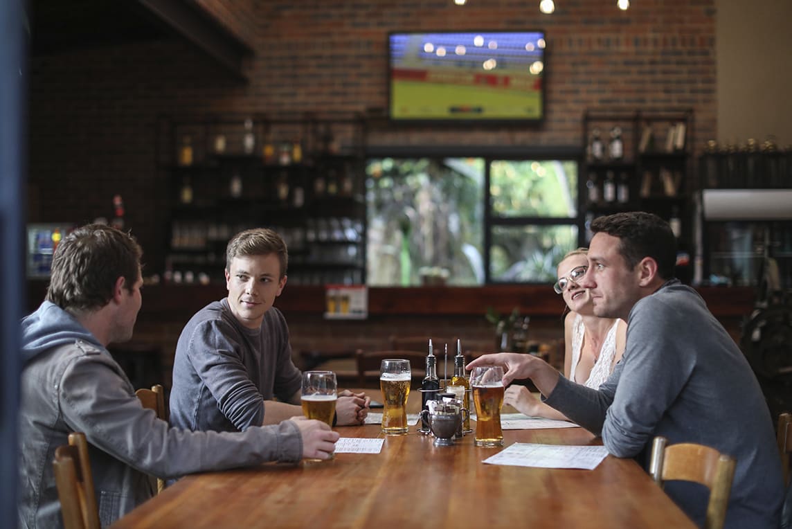 DirecTV Close to Deal with  for 'Thursday Night Football' Restaurant  and Bar Rights