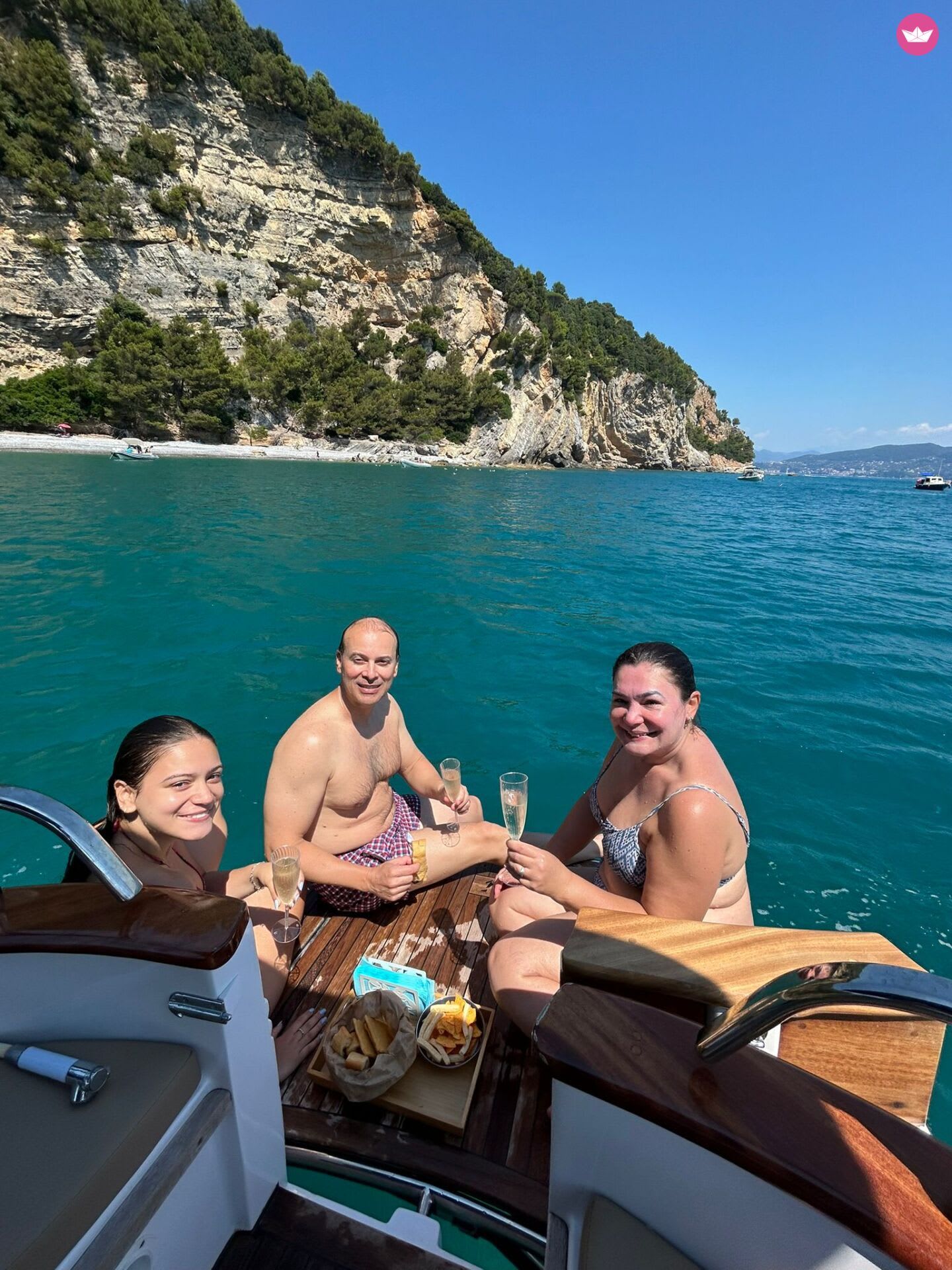 Golfo de los Poetas por Mar: Un día de elegancia y descubrimiento