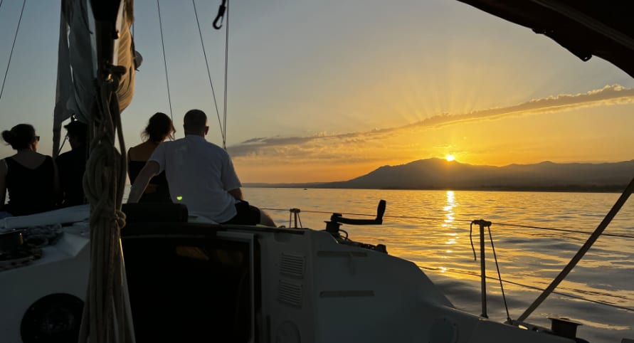 Sunset Experience on a Private Sailboat — 2 Hours of Relaxation and Scenery