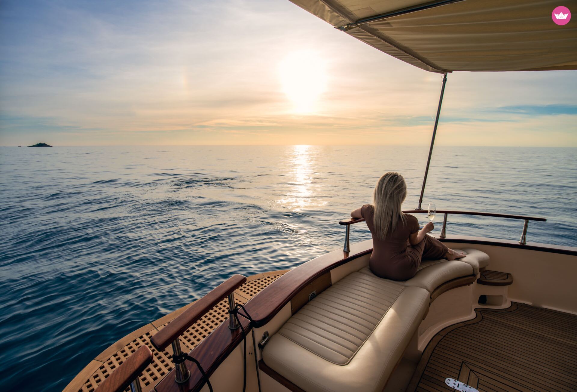Croisière au coucher du soleil avec les dauphins 2 heures de pure