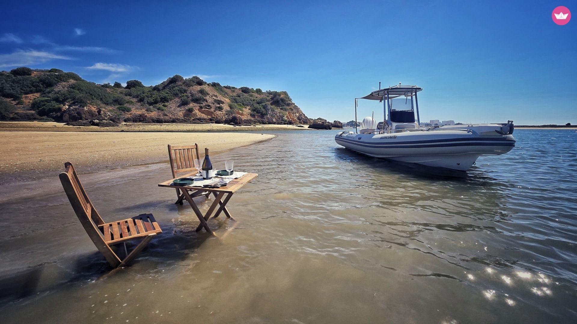 Croisière côtière de 4 heures au coucher du soleil avec vin Click Boat