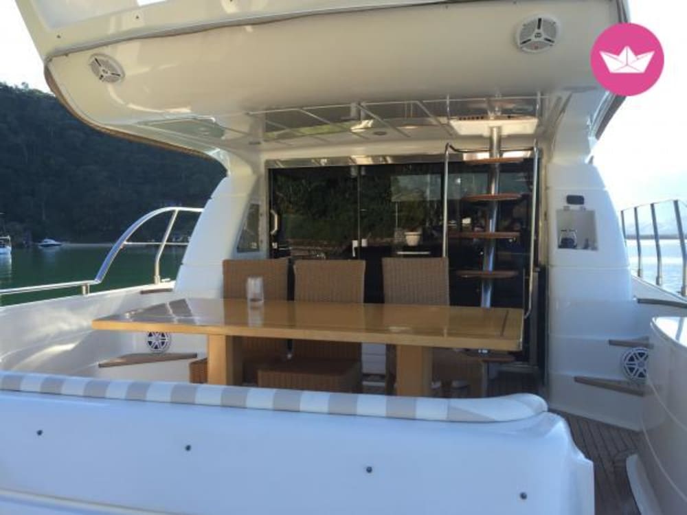 Island Dreamscape: Passeio Privado pelas Melhores Praias de Angra dos Reis