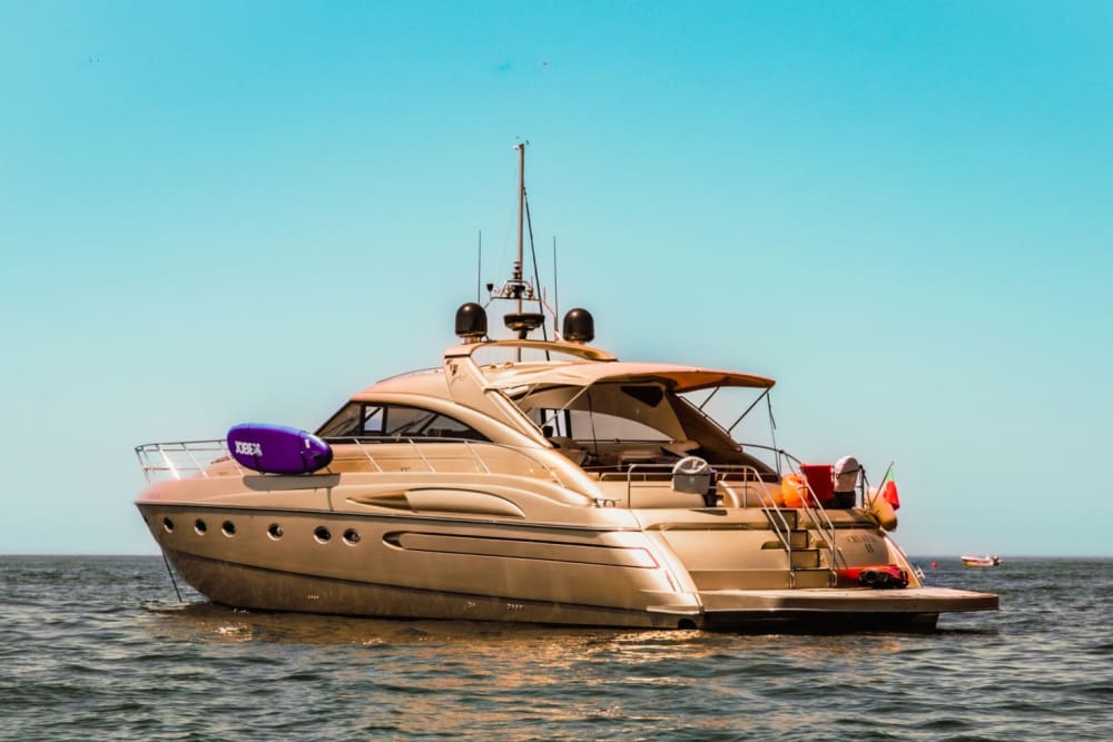 Full-Day Yacht Tour to Explore the Ria Formosa and Islands