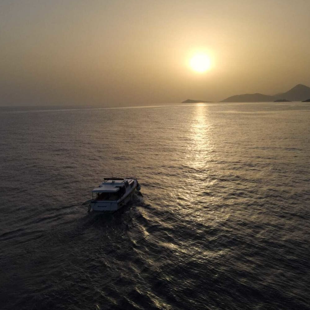 Avventura Hidden Shores: esplora, nuota e immergiti a Tjesna Luka, Veslo e Dobra Luka