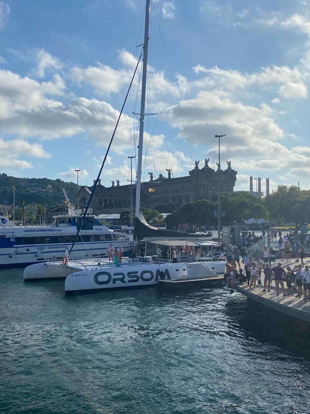PASEO DESDE EL MAR: 2 HORAS POR EL PERFIL DE BARCELONA