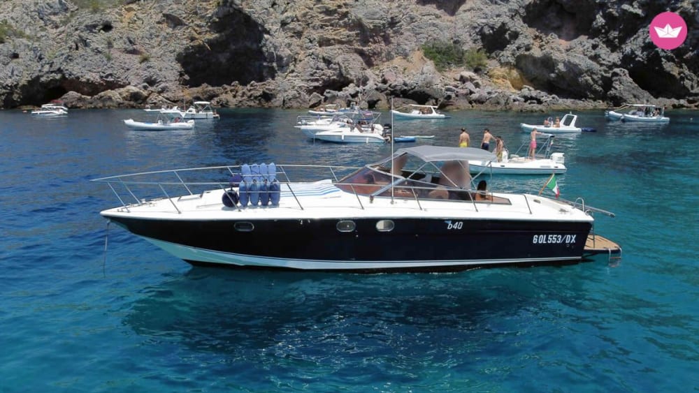 Fuga di un giorno intero all'Isola del Giglio: acque cristalline e spiagge nascoste