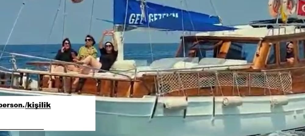 Aegean Breeze: 5-Hour Scenic Boat Escape from Setur Marinas Kusadasi
