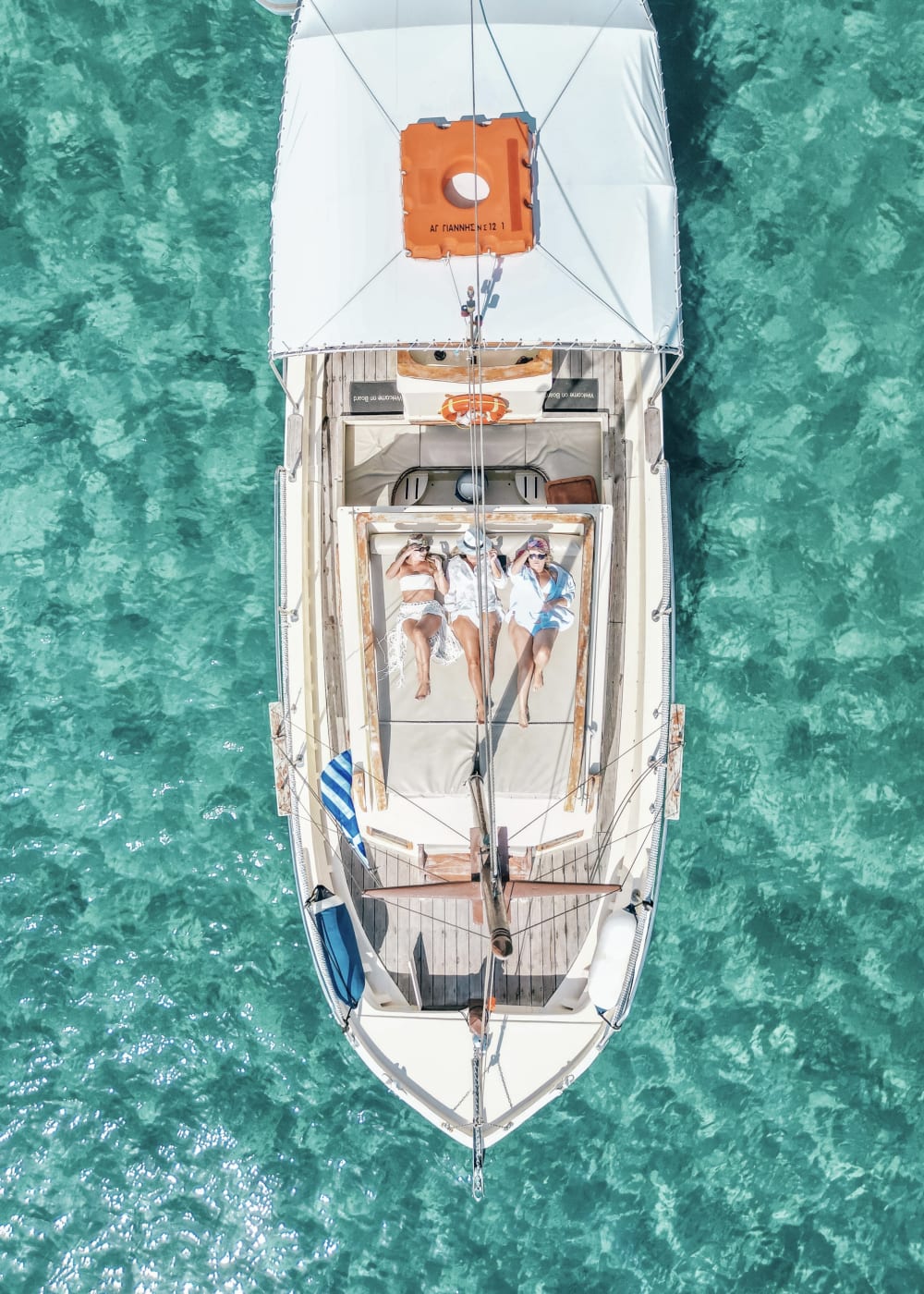 Full-Day Private Cruise – Discover Mykonos, Swim, Taste & Unwind