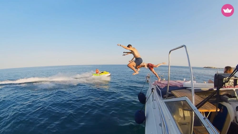 Alquiler yate con capitán en Fuengirola de 6 horas