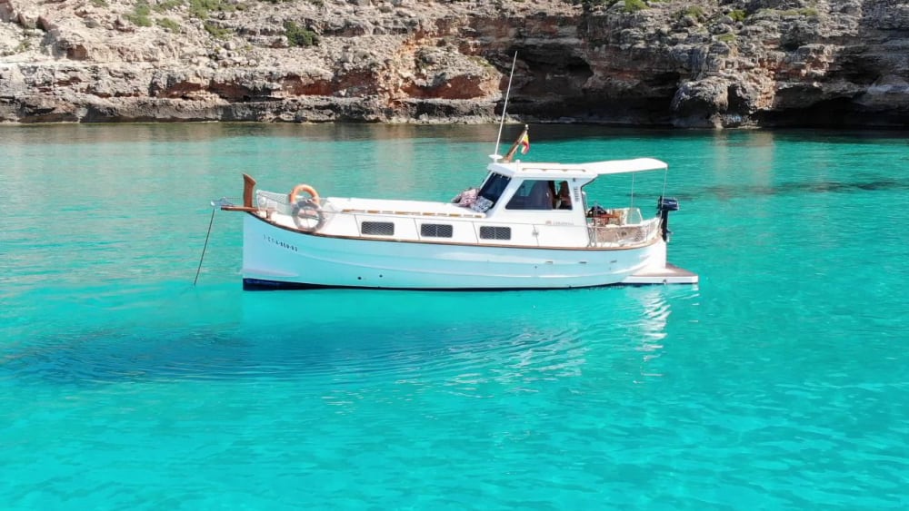 Mediterranean Getaway: Half-Day Tour of Mallorca, 4 Hours