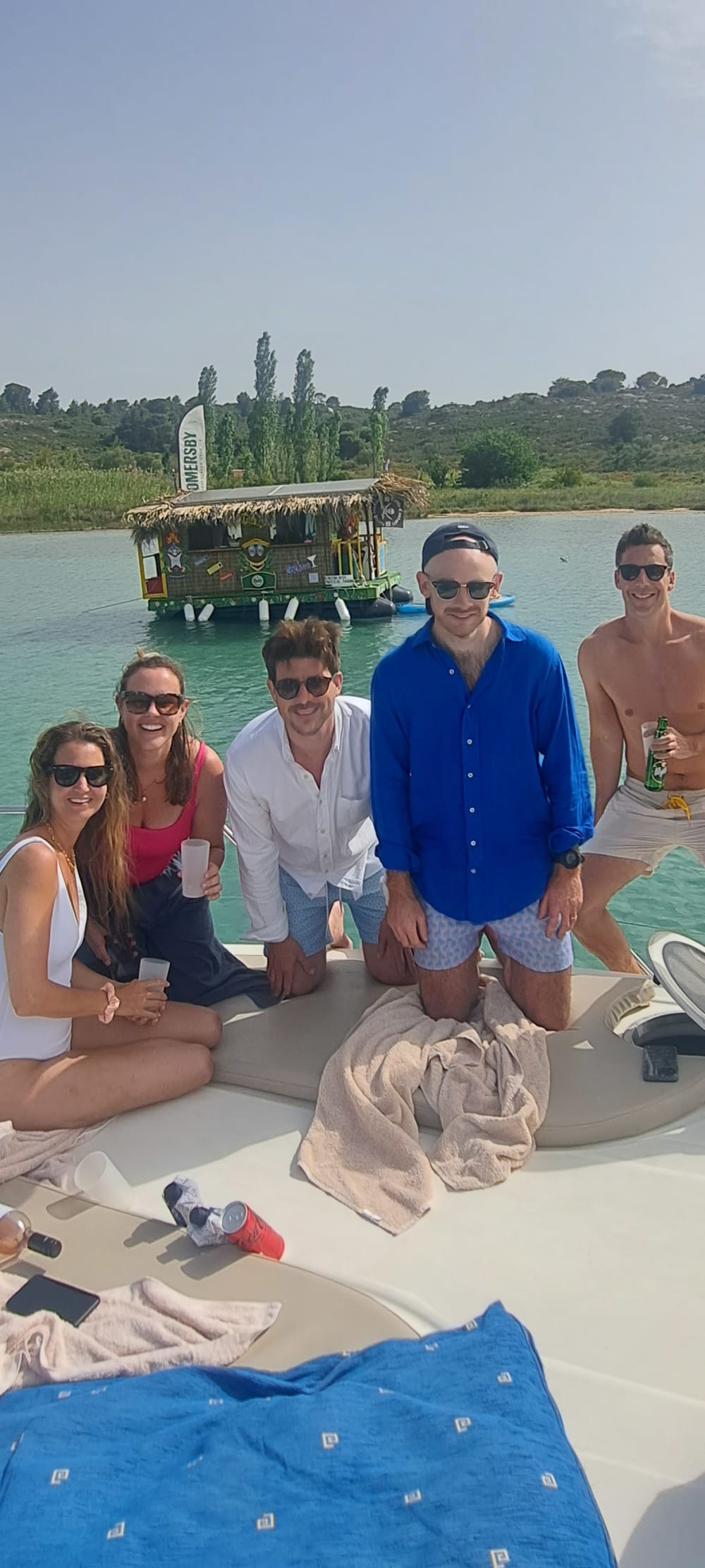 Επική Κρουαζιέρα 5,5 Ωρών: Ριβιέρα Σιθωνίας, Διάπορος & Περιπέτεια στη Γαλάζια Λιμνοθάλασσα