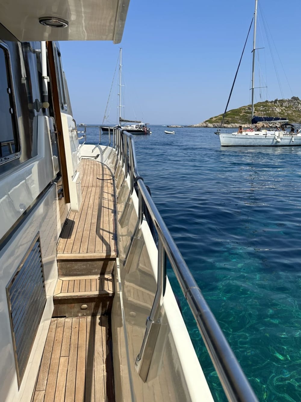 West Coast Beauty: Full-Day Cruise to Lefkada’s Iconic Beaches